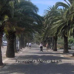 https://la-casa-del-buonviaggio.hotelitalianriviera.com